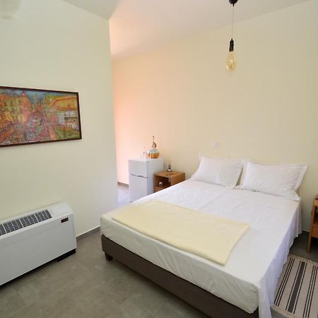 Aegina Bed & Culture Apartment Luaran gambar